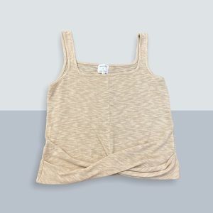 Twist tank top